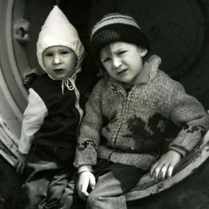 00-00-0000 Two young boys sitting in corrugated pipe-website