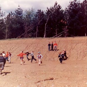 04-00-1959-Children playing-website