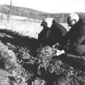 04-06-1969 Annabell and Clarence Snavely at J. Rinehart farm-0001