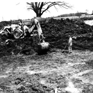 05-07-1975 Jay Scott Contractor on Route 96 East edge of Shelby-0001