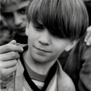 05-10-1970 Johny Edwards holding a snake – photo by Jim Bikar-website