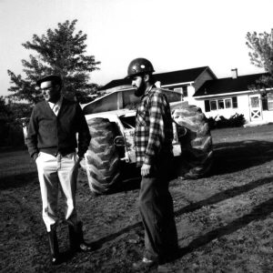 10-03-1975 Dean Swigart and Brad Ranshaw at Floyd Heston Farm #1-website