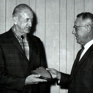 10-12-1967 V.Lawrence receives award for Outstanding Contribution in Conservation Education from E.Hetrick-website