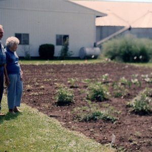 2003 Dale and Jean Broeske (looking at garden) -website