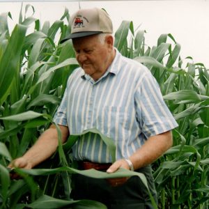 2004 Ken Adams in corn field#2-website