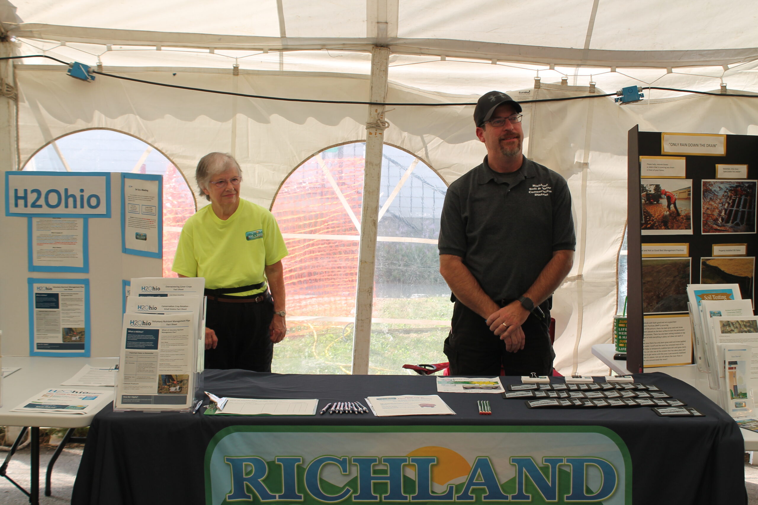 L to R Roe, Marilyn Richland SWCD Volunteer; Herrold, Dan Richland SWCD Tech