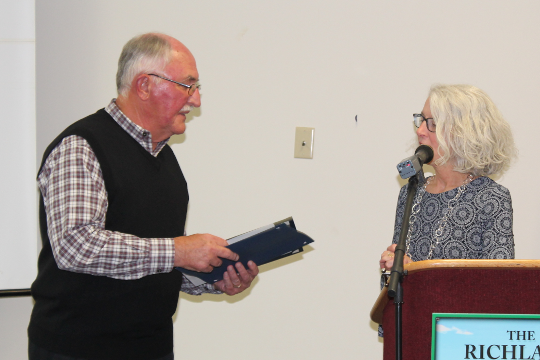 Meinzer, Mark Volunteer of Year and Sutter, Theresa (Richland SWCD Community Relations Coordinator)