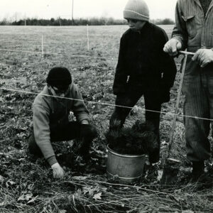 00_00_0000_Beech_Grove_4_H_Club_at_R.L.C._1000_White_Pine._Mike_Wagner_George_Shibbley_and_advisor_Bill_Briner_website-4811