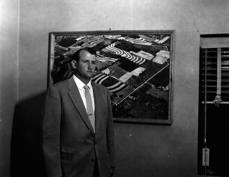 Bill Wareham pictured in front of National Geographic Contour Strip photograph taken Southeast of Butler, Ohio
Photo ID#: RSWCD117