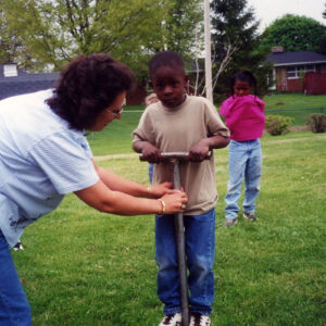 00_00_0000_Diana_Kelly.Tree_planting_Website-5584