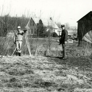 00_00_0000_Two_surveyers_in_field_website-5815