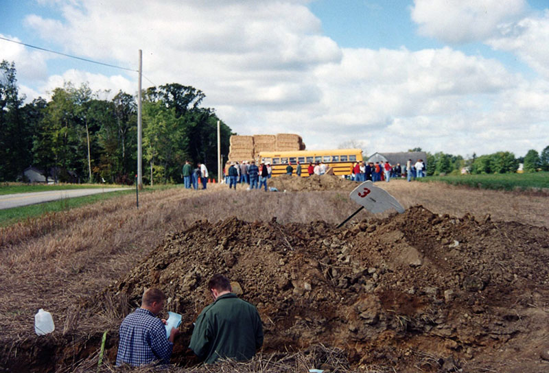 2001
County Land Judging Contest
The Briner Farm
Photo ID#: E457
