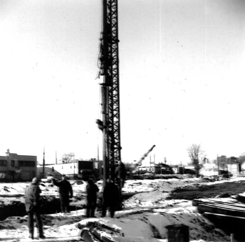 January 6, 1972
Well Drilling
Photo ID#: S635