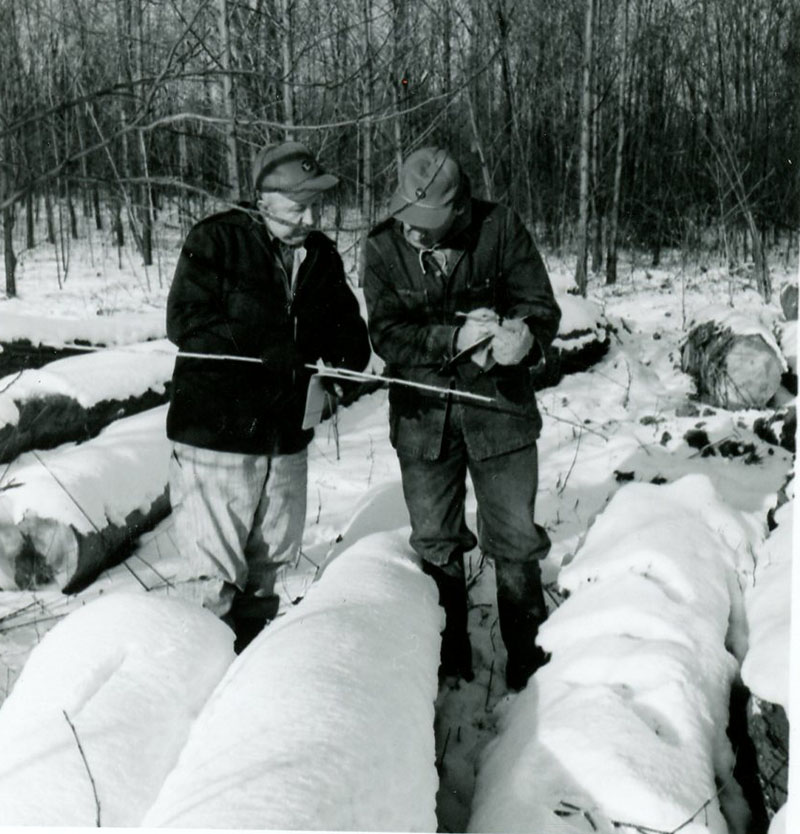February 14, 1968
John Kegle and Paul Egner at Richland Rural Life Center
Photo ID#: PL181