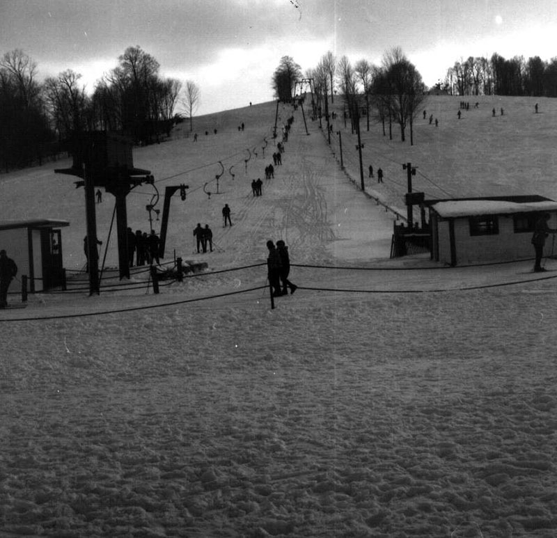 February 22, 1964
Snow Trails
Photo ID#: PL147