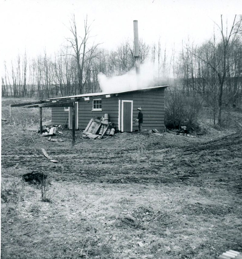 March 2, 1974
Isley sugar house
Photo ID#: A519