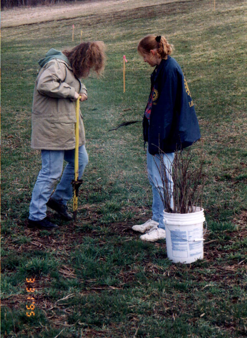 March 31, 1995
Dayspring Tree Planting
Photo ID#: PL26