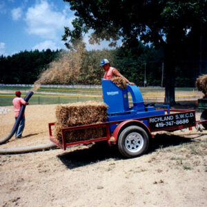 03_31_1Straw_Mulcher_website-4347