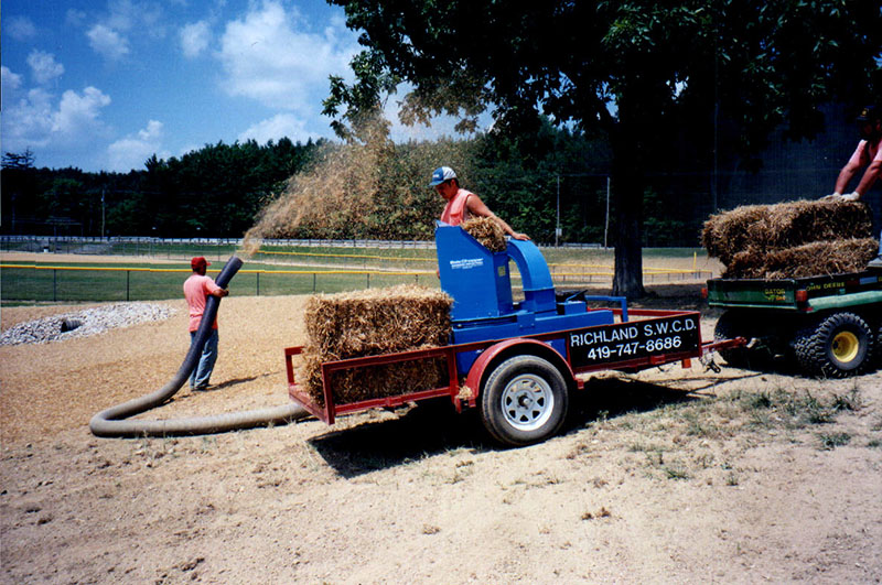 March 31
Straw Mulcher
Photo ID#: S614