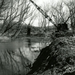 03_87_Oxbow_being_cut_off_to_original_channel_using_dragline_with_clam_bucket__Blackfork_River_website-3959