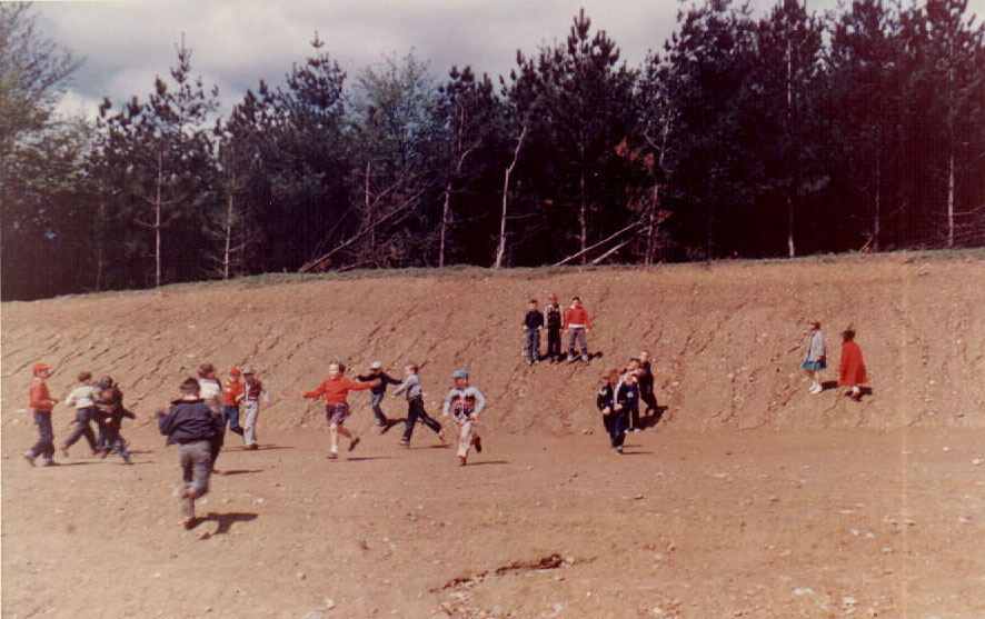 April 1959
Children playing
Photo ID#: E172