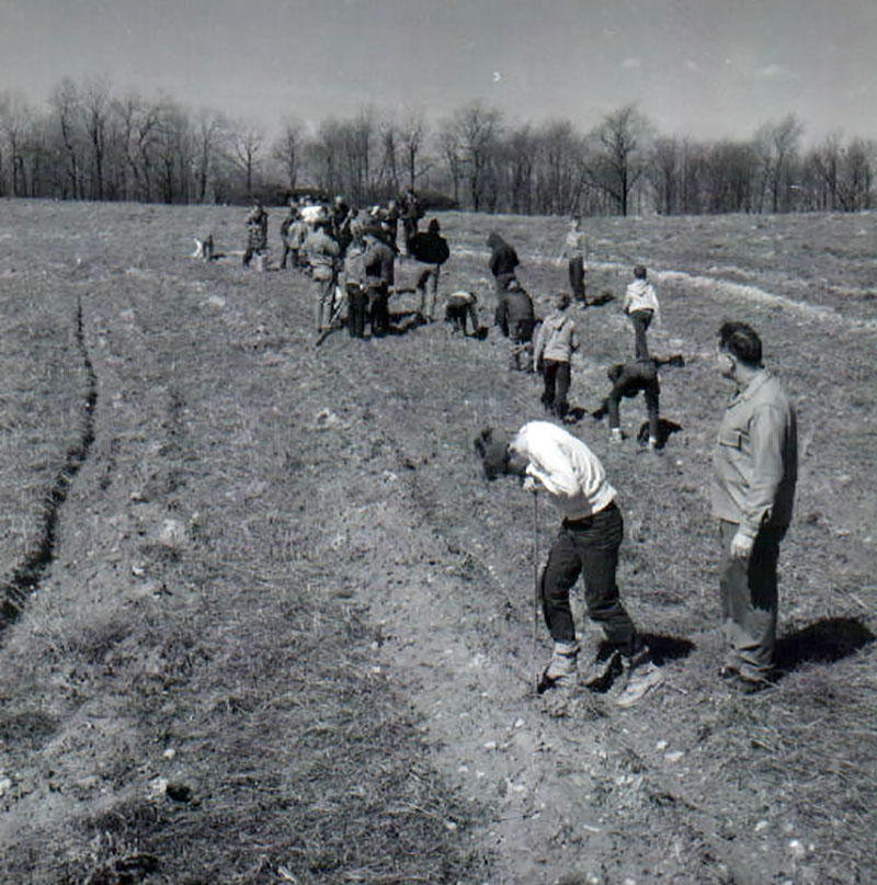 April 8, 1967
Tree planting
Photo ID#: E423