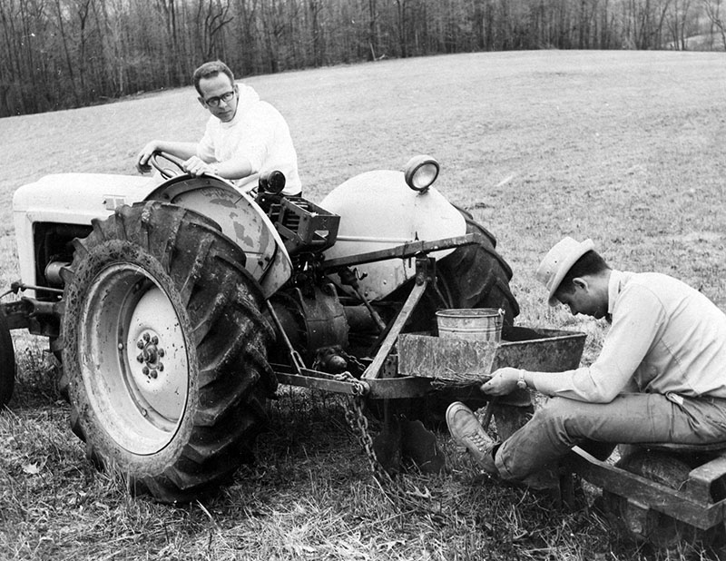 April 12, 1964
Richard Adams and Edward Adams Jr. 
Tree planting project with the Richland SWCD planter
Photo ID#: S123