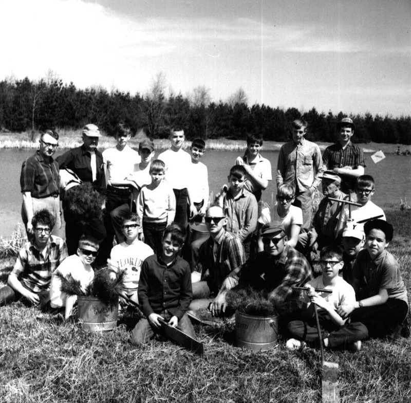 April 13, 1968
4-H Club planting trees
Photo ID#: E383