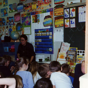 04_2000_Crestview_K_class_with_Diane_Kelley__5_website-2000