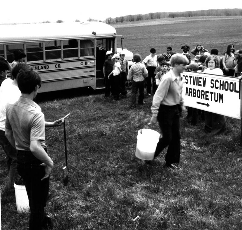 April 30, 1975
Crestview Union
Photo ID#: E51