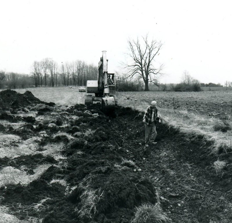 April 30, 1975
Don Shawk seeding
Photo ID#: A98