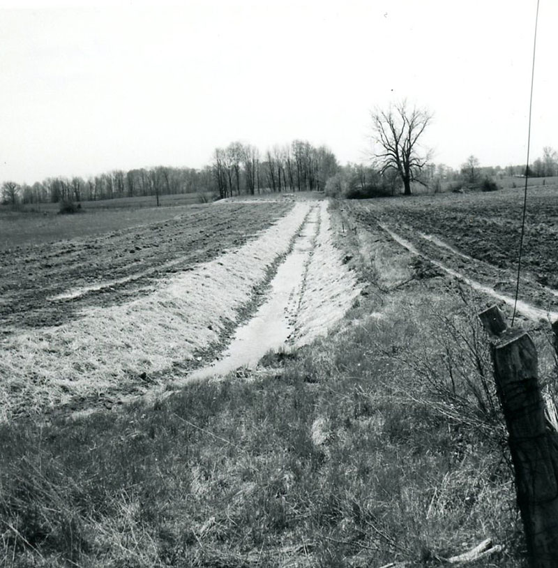 May 7, 1975
Don Shawk ditch
Photo ID#: A103