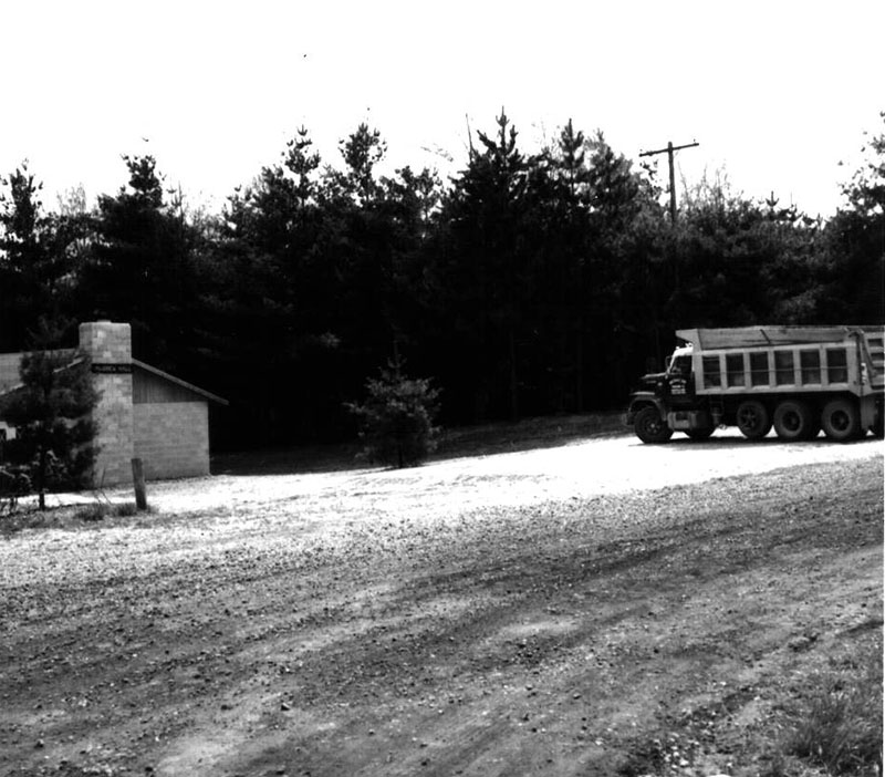 May 7, 1975
Richland Rural Life Center
McGrew Hall
Photo ID#: PL182