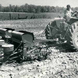 05_16_1963_Kenneth_Putt_strip_process_corn._A_planting_speed_of_5_mph_is_necessary_if_the_processors_are_to_operate_properly._website___Copy-1145