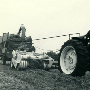 05_26_1965_Chopping_grass_silage_2_website-1471