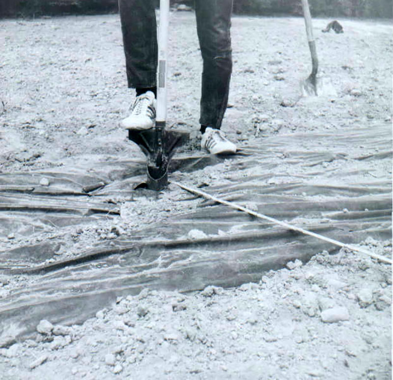 May 29, 1971
Planting mellons
Photo ID#: RSWCD377