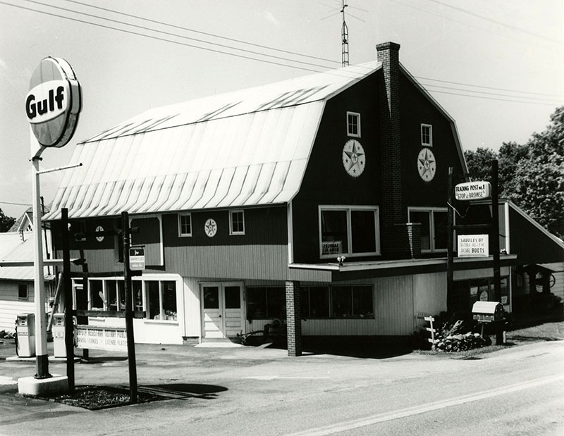 May 31, 1973
The Trading Post in Olivesburg
Photo ID#: U25