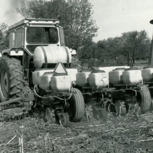 06_00_1981_Darrel_Kissel_Farm_planting_no_till_corn_in_corn_stalks_website___Copy-1160
