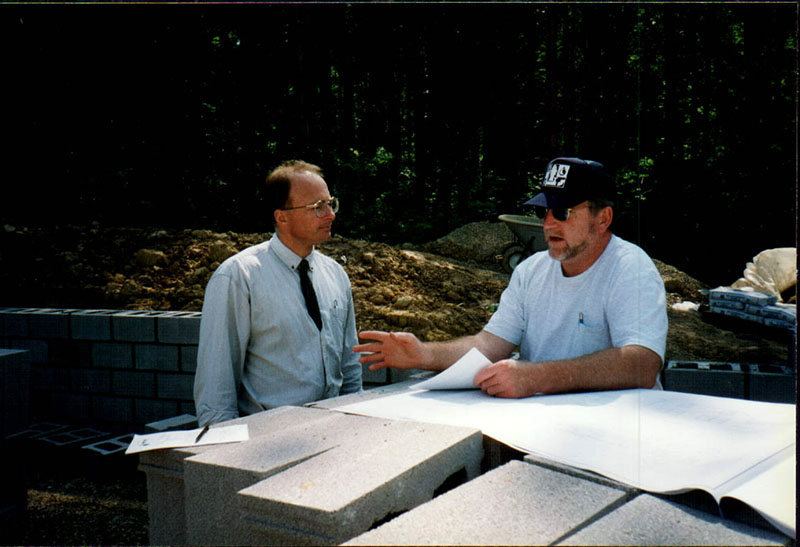 June 1996
Marion Zaugg (Architect) and Dave Webster (Webster Construction) at Mohican Environmental Learning Center
Photo ID#: E268