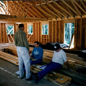 06_00_1996_Marion_Zaugg__standing__Ron_Reed___Dave_Webster_website-2249