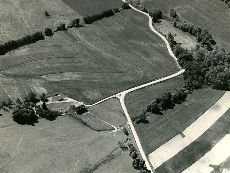 June 2, 1964
Dale Cutnaw Farm in Jefferson Township
Photo ID#: AE135