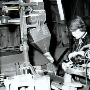 06_04_1977_Mrs._Robert_Bevier_Tiro_popcorn_operation0001-1934