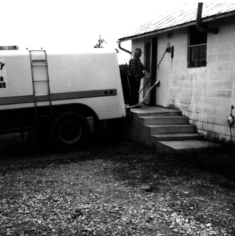 June 5, 1975
Jay Rinehart Farm
Photo ID#: A384