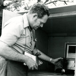 06_07_1973_Texter_Hicks_checks_the_Clear_Fork_at_Butler_on_95_U.S._Geol_survey_website-477