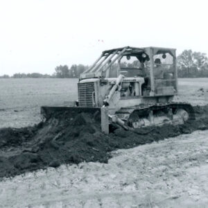 06_10_1977_J._Berger_Farm._Nick_Rietschlin_bulldozer_2_website-1383
