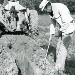 06_1979_Jeff_Van_Loon__Shelby__OH._Pond_site_soil_investigation_in_Bennington_silt_loam_website-3995