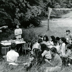 06_22_1971_Tom_Mills_discussing_soils_at_the_County_4_H_Club_Camp._R.L.C._website-4847