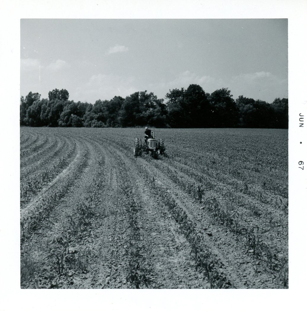 June 23, 1967
Harold Frantz at Darling Farm
Photo ID#: A11