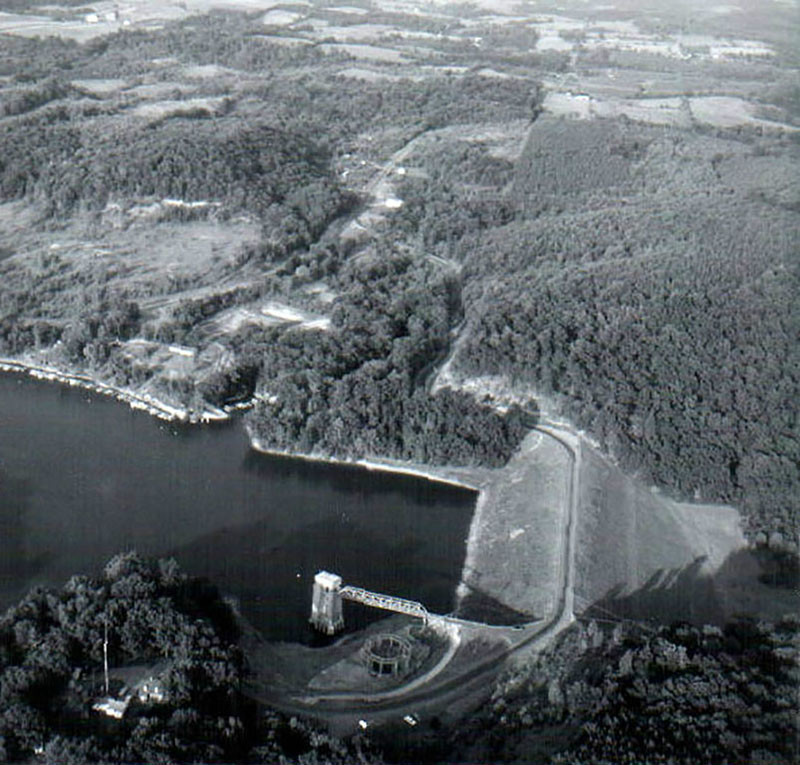 June 23, 1967
Pleasant Hill Dam (NW)
Photo ID#: AE12