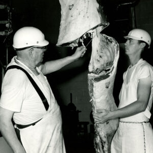 06_25_1971_B___B_Slaughter._Levi_Egley___George_Reynolds_at_Emmitt_Bond_s_slaughter_plant_website-834